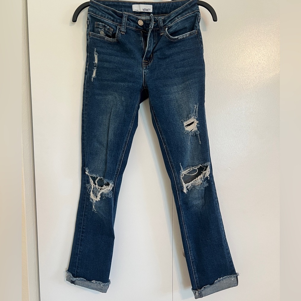 Distressed Mid-Rise Ankle Jeans
